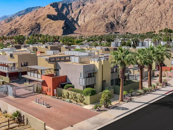 651 E Arenas Rd, Palm Springs, CA 92262
