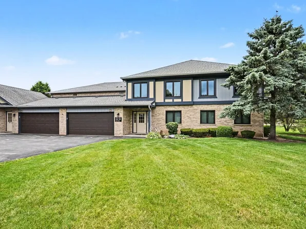 2743 Harbor Dr #2743, Joliet, IL 60431