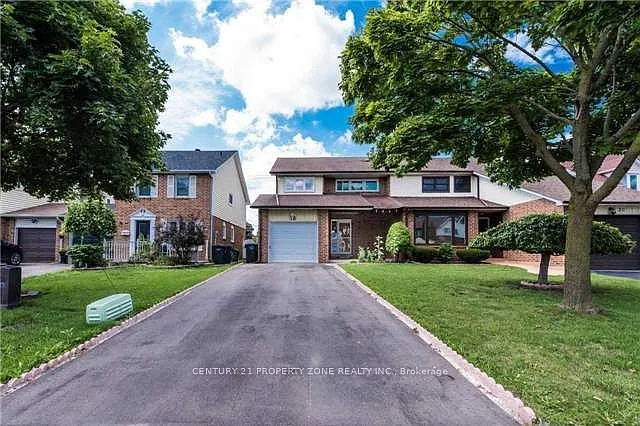 18 Omega Sq — Photo 1