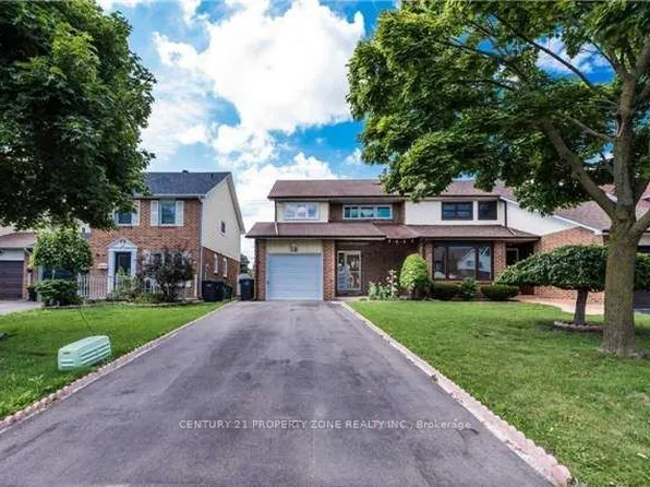 18 Omega Sq, Brampton, ON L6Z 1K5