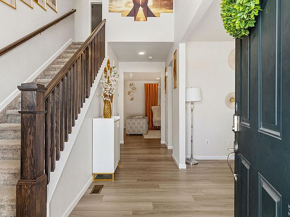 3rd image of 3425 Bella Luna Dr