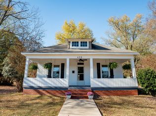 429 N Front St, Rockwood, TN 37854