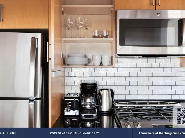 200 East 72nd Street image 10 of 21