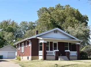 2711 Walton Rd, Saint Louis, MO 63114