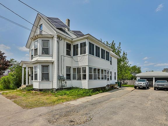 3rd image of 131 Lake Street