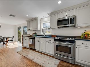 16 W View Rd, Old Saybrook, CT 06475