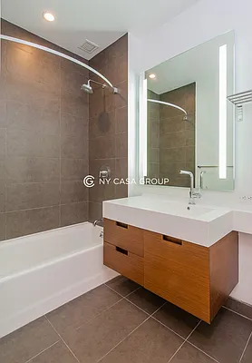 Rented by NY Casa Group | media 37