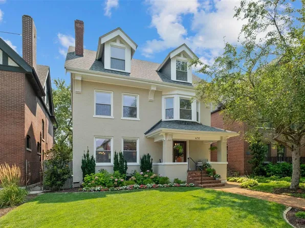 4732 Westminster Pl, Saint Louis, MO 63108