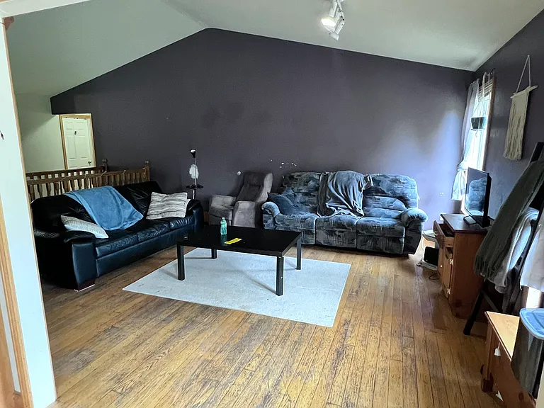 246 Doon Valley Dr — Photo 13