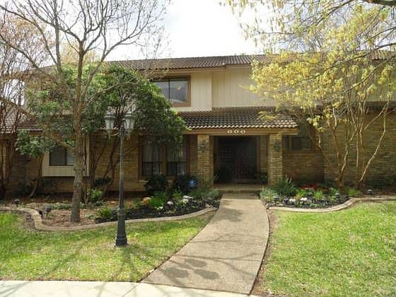 1st image of 600 Sagecrest Dr