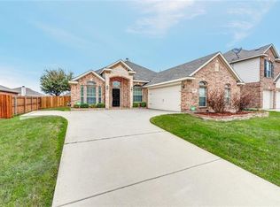 424 Cold Mountain Trl, Fort Worth, TX 76131