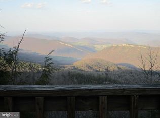 207 Lower Knob Rd, Franklin, WV 26807