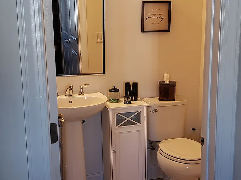 18 Peacock Way — Photo 11