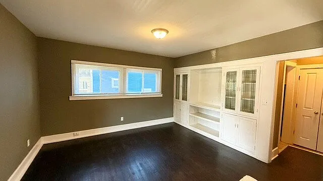 3370 N College Ave — Photo 6
