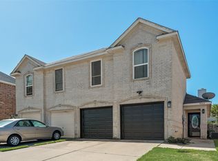 4022 Cottage Park Ct, Arlington, TX 76013