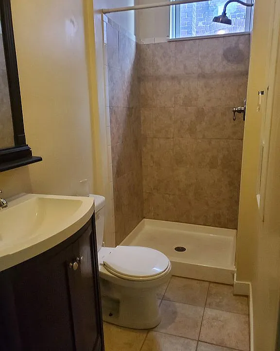 Apt 1A - Bathroom 