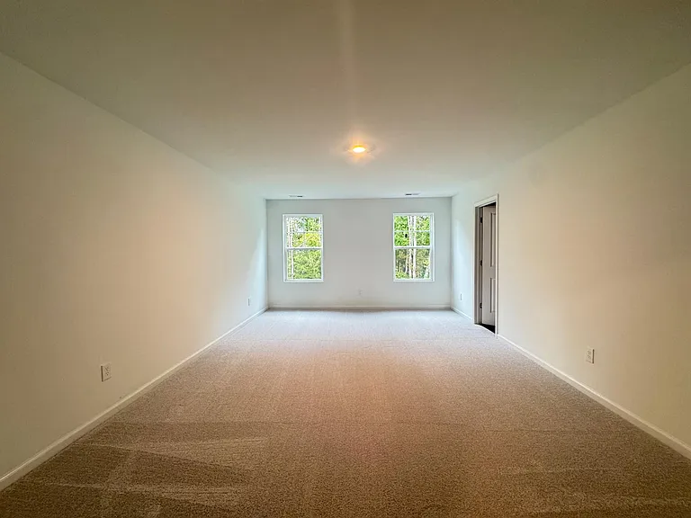 318 Thompson Overlook Way — Photo 13