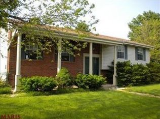 521 Sappington Barracks Rd, Saint Louis, MO 63125