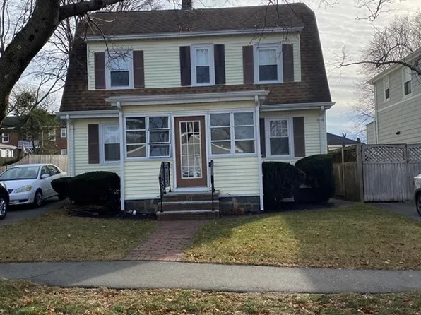 51 Samoset Ave, Quincy, MA 02169