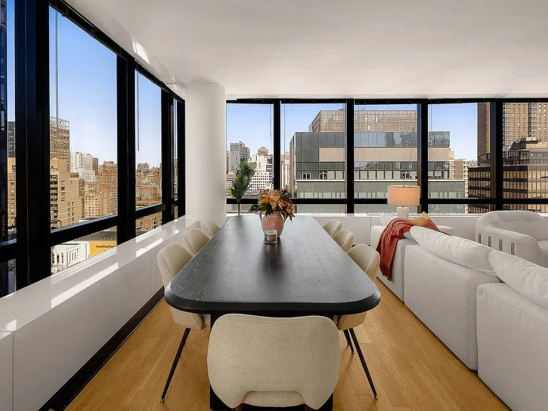 1113 York Ave #22E — Photo 13