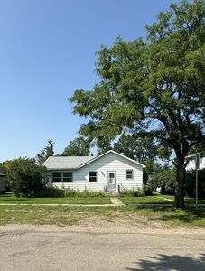 1314 Court St, Faulkton, SD, 57438