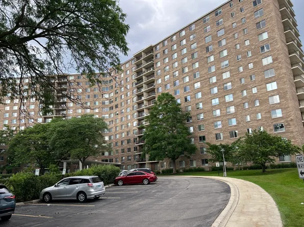 7141 N Kedzie Ave APT 1105, Chicago, IL 60645