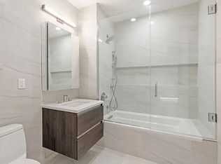 249 E 50th St APT 3C, New York, NY
