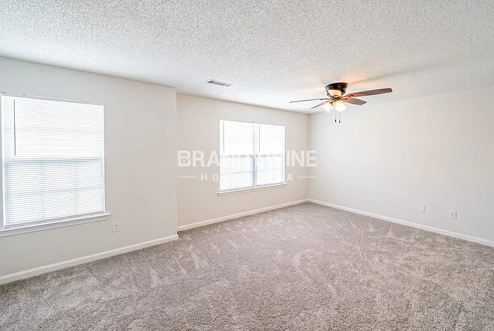 2074 Boatswain Dr — Photo 13