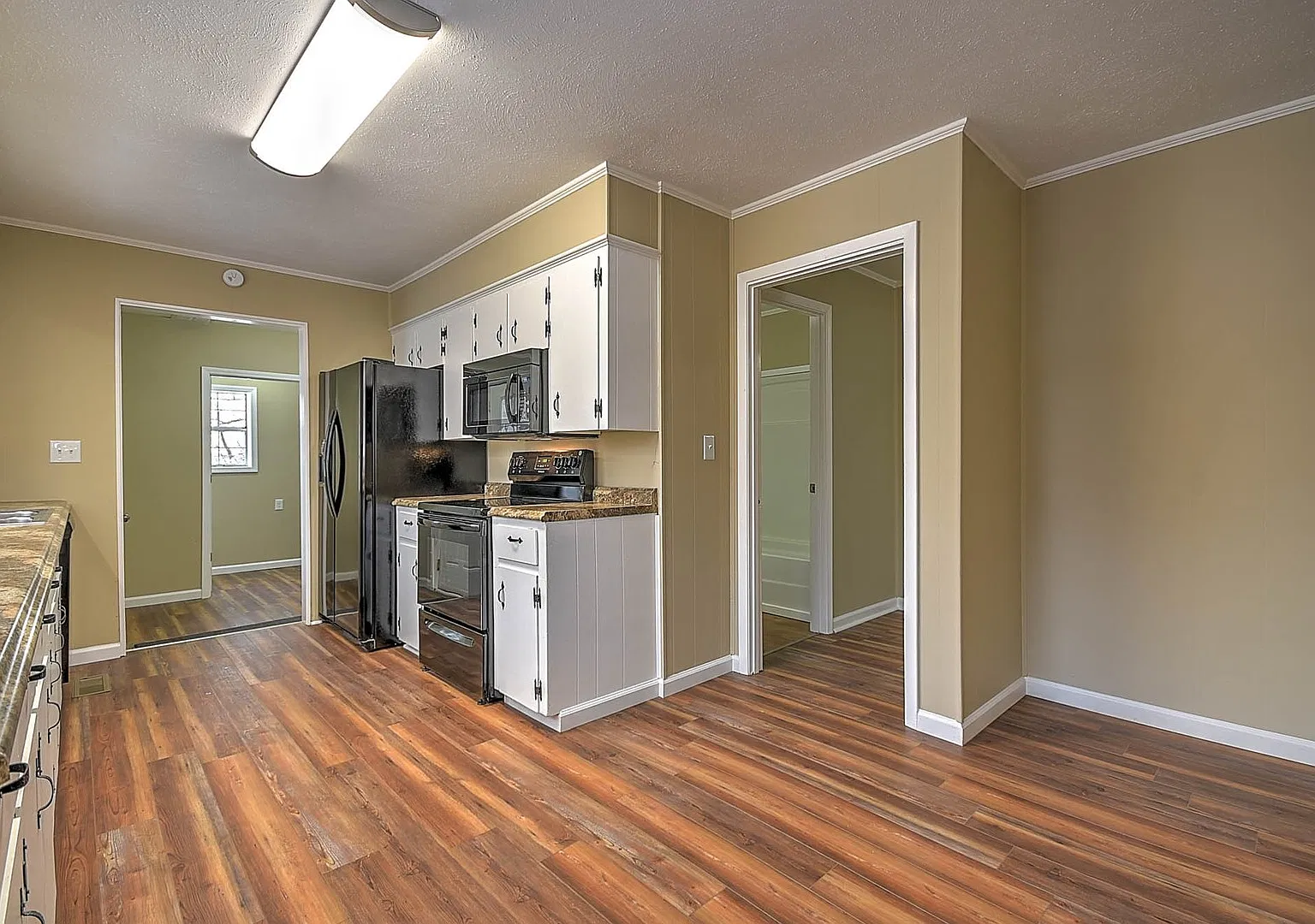 110 Ridgeview Drive — Photo 3