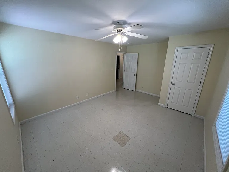 9063 Pembroke Oak Grove Rd #1A — Photo 15