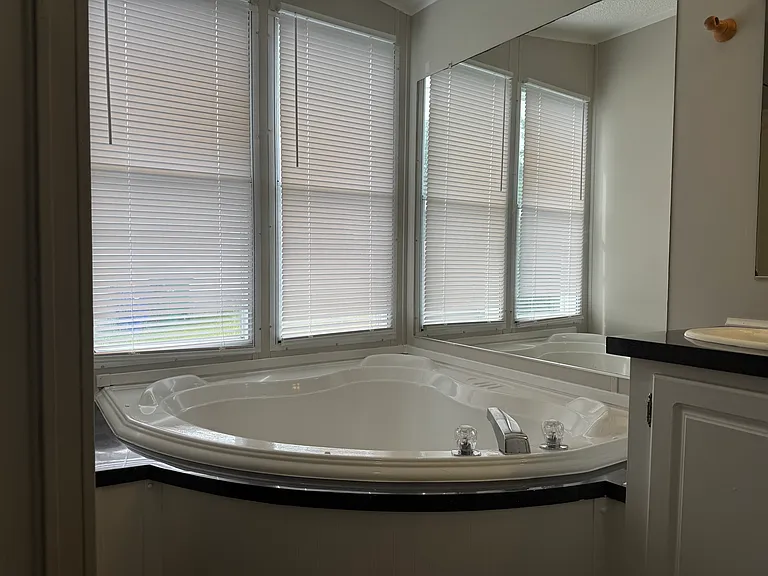 210 White Pine Dr — Photo 13