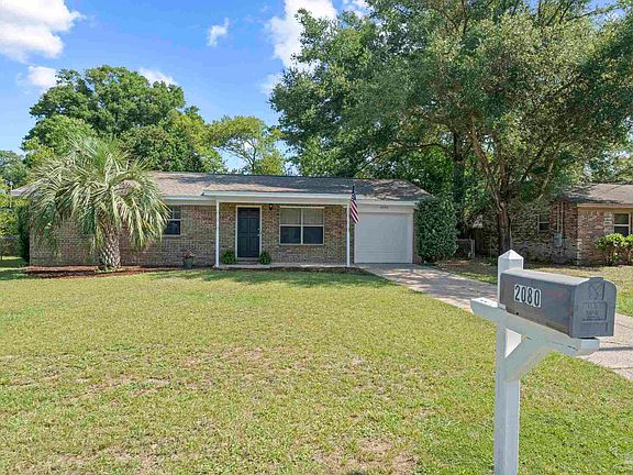 3rd image of 2080 Curry Cir