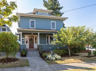 3104 SE Main St, Portland, OR 97214
