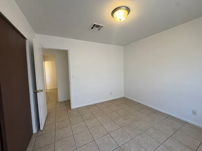 1539 Monte Vista Dr #C — Photo 18