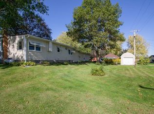 309 Washington St, Norway, IA --