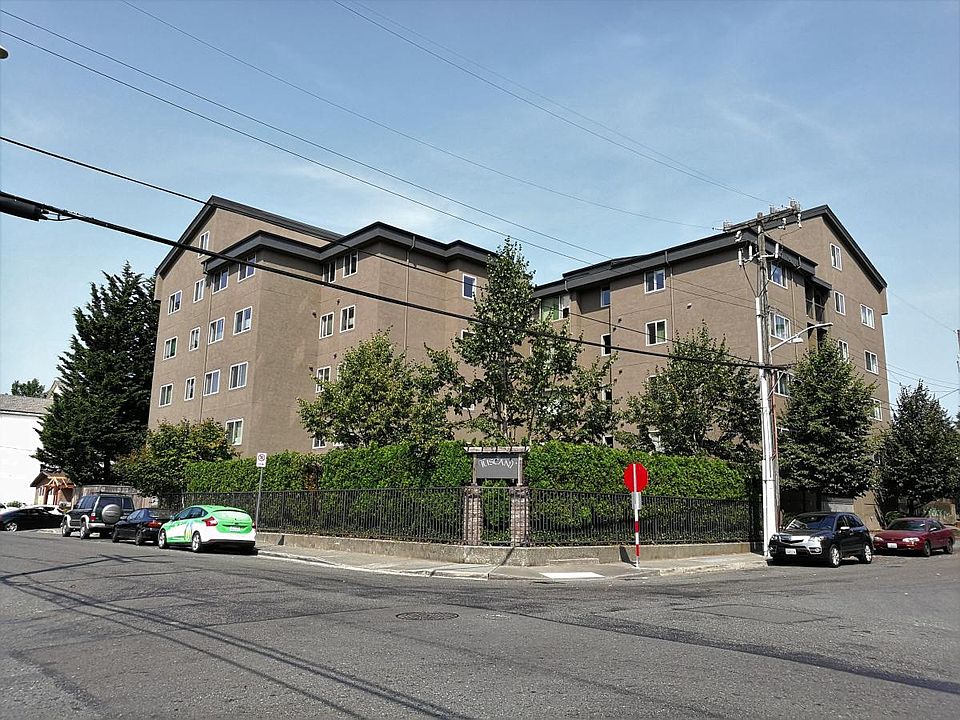 1st image of 14300 32nd Ave NE APT 105