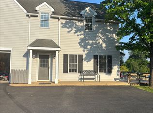 1 Undisclosed Address, New Hope, PA 18938
