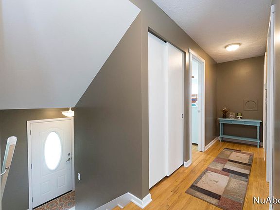 4th image of 8301 Peachtree Ave NE