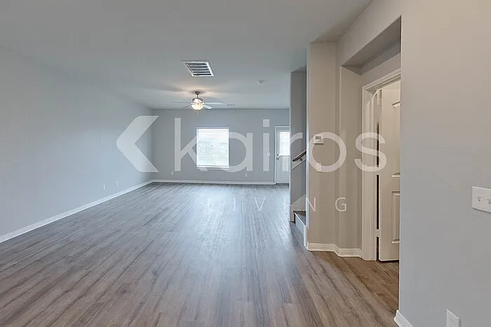 905 NW 4th St — Photo 10