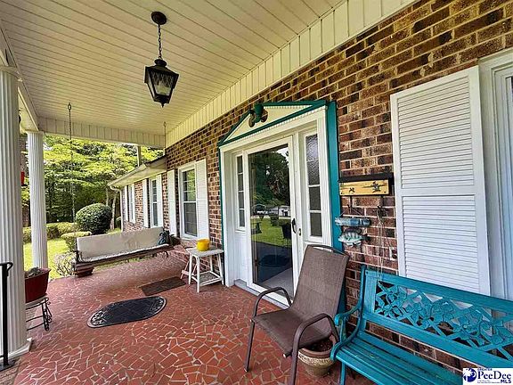 5th image of 303 Park Ln
