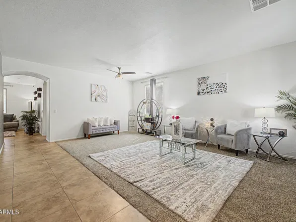 279 E GOLD DUST Way, San Tan Valley, AZ 85143