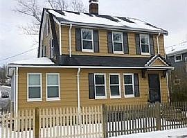 2nd image of 2 Vogel St
