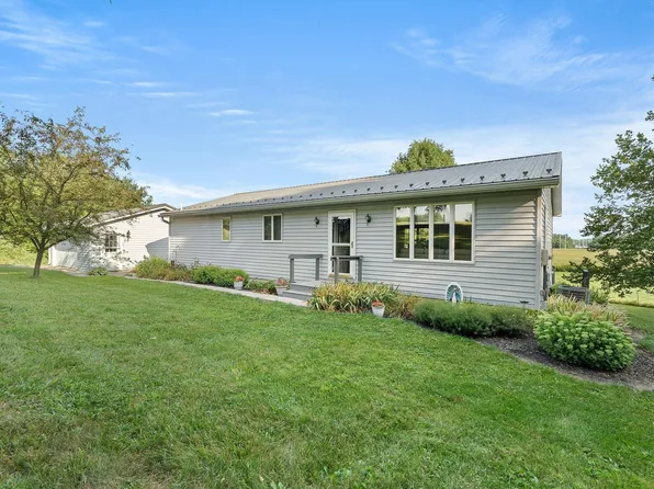 72 E 300 N, Huntington, IN 46750