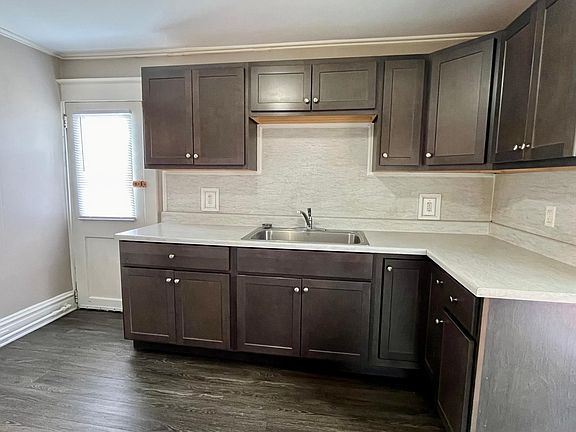 5th image of 1048 Bridge St NW #2