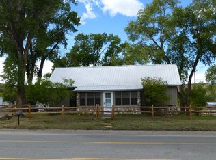 1509 Hayes Ave, Meeteetse, WY 82433
