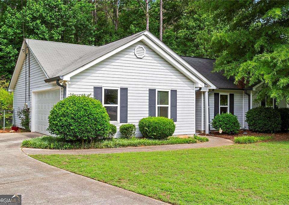 1st image of 163 Nicki Ct