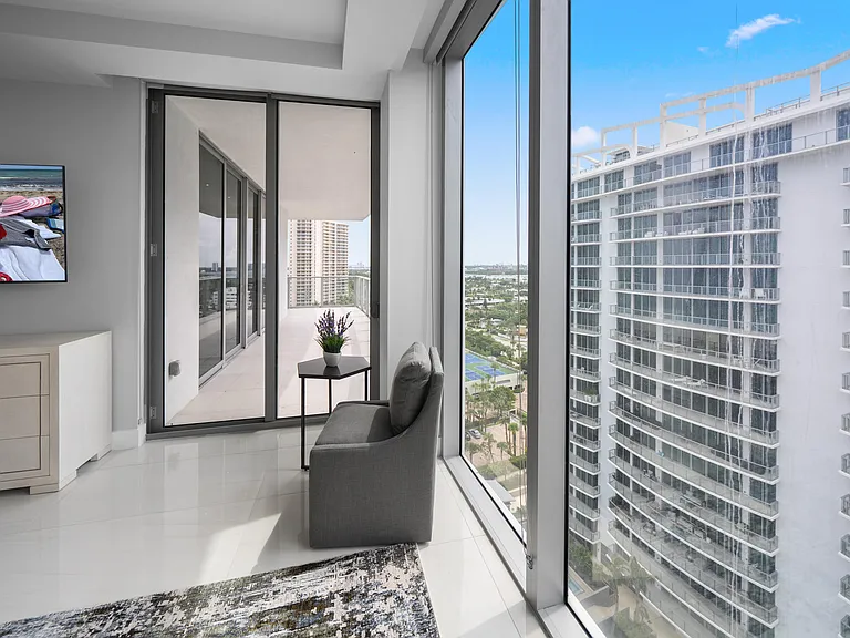 3100 N Ocean Dr #H-1608 — Photo 47