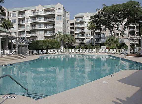 3rd image of 65 Ocean Ln APT 208