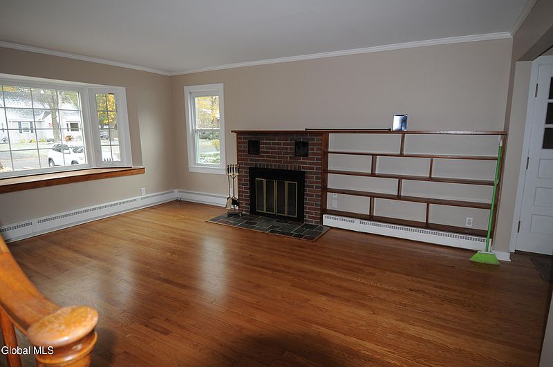 2nd image of 2 Arden Road