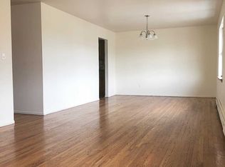 432 Harding Pl, Fairview, NJ 07022